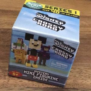 NIP Disney Series 1 Crossy Roads Mystery Figure